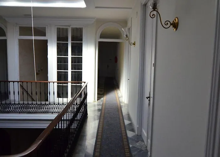 Nuevo Hotel